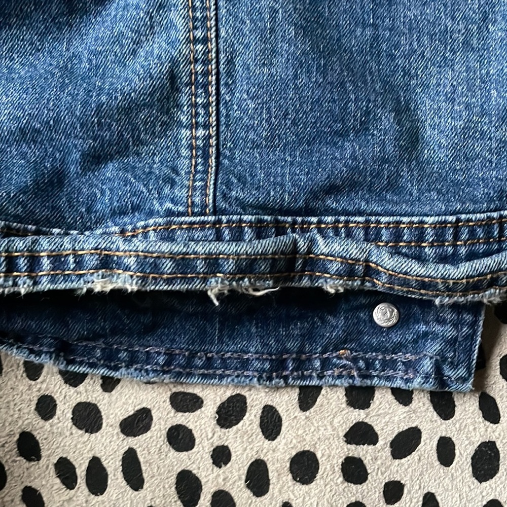 Denim jacket! - Picture 7 of 7